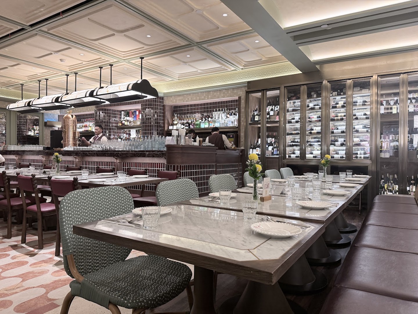 Pellegrini's: high quality interior atmosphere shot