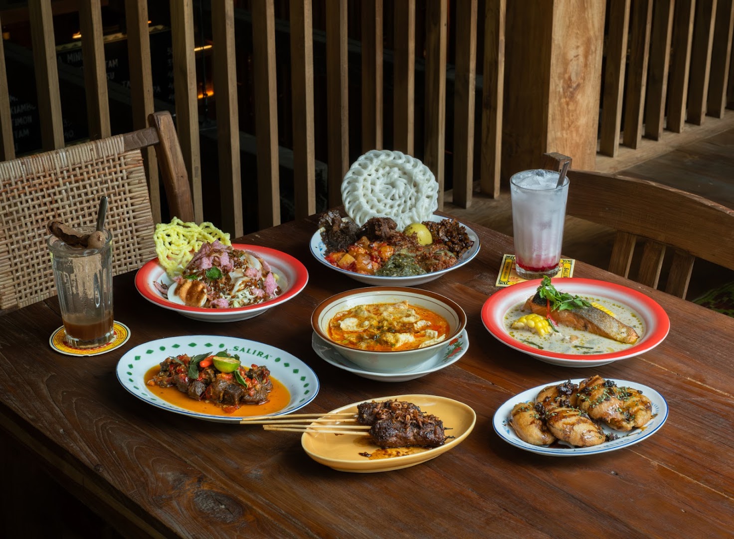 Salira: high quality, appetizing food spread
