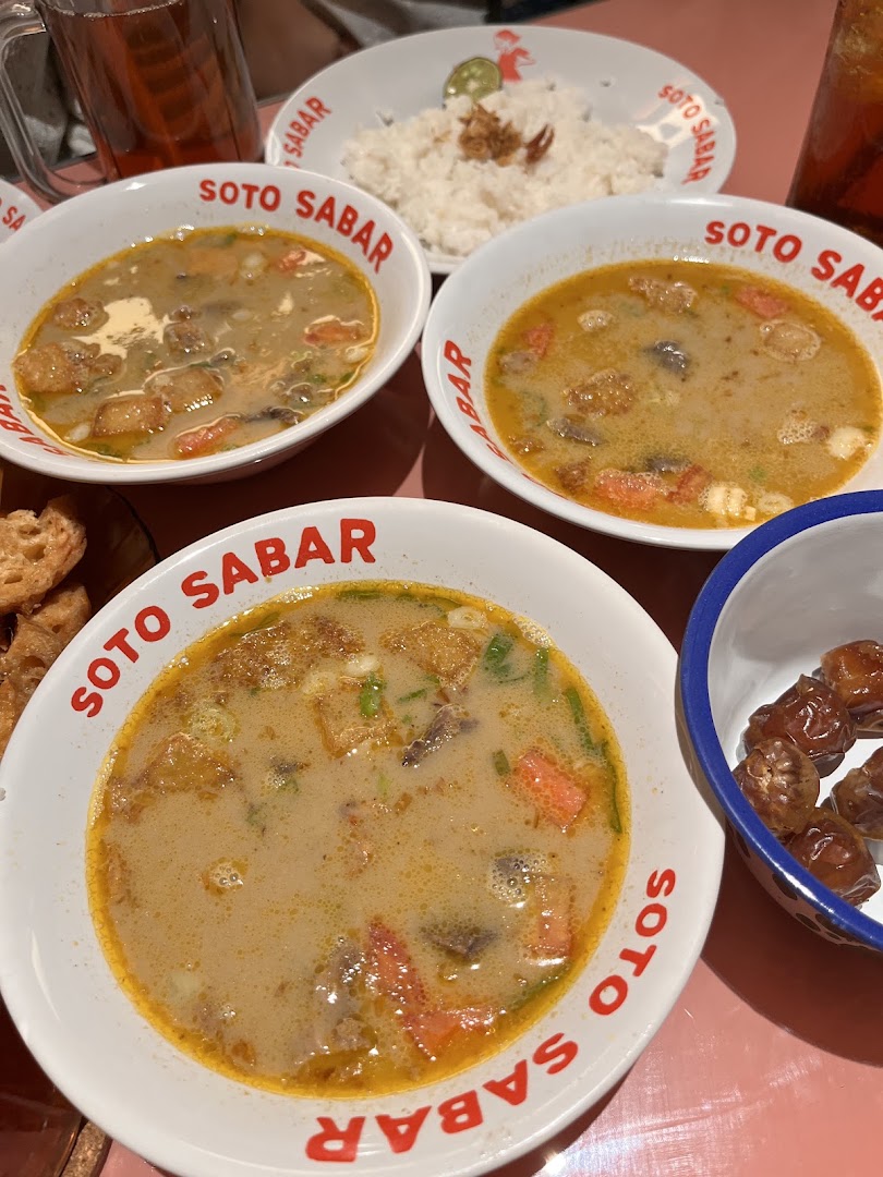 Soto Sabar: appetizing photo of restaurant food