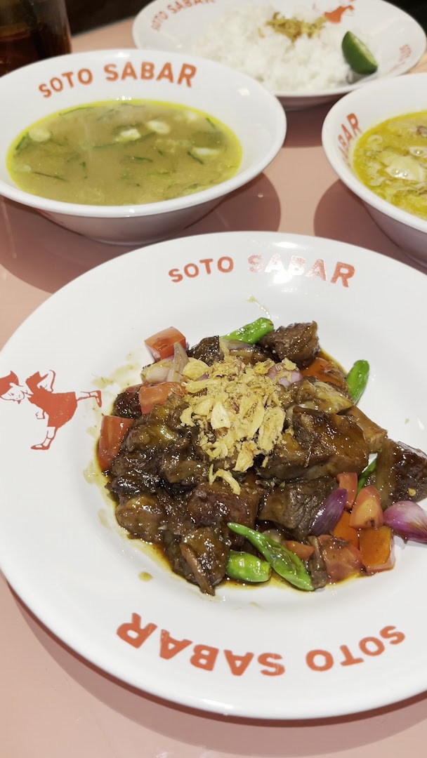 Soto Sabar: appetizing photo of restaurant food