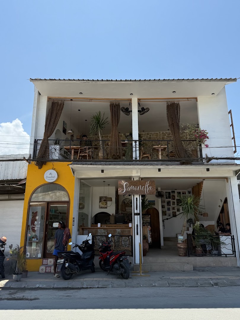 Simonetta: clear exterior shot of venue