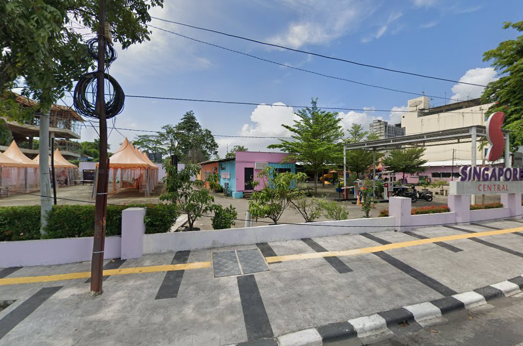 Medan Foodcourt Point: clear exterior view of venue