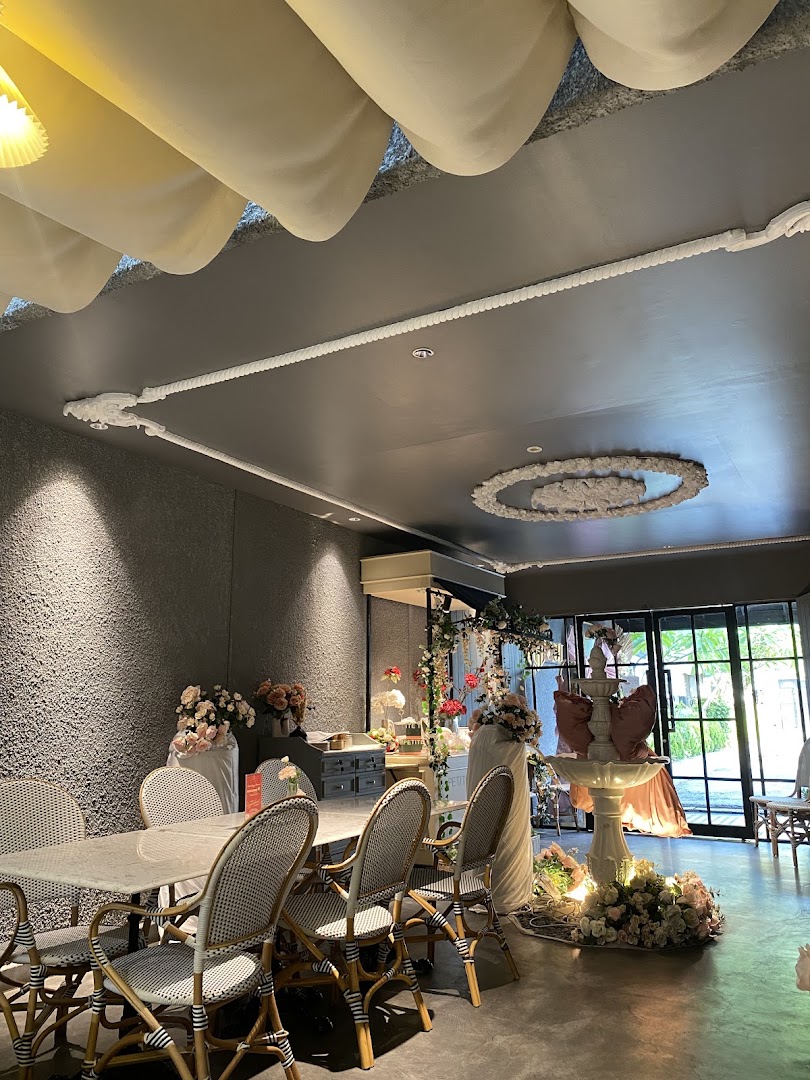 Petite Terrasse 2.0: attractive interior and atmosphere