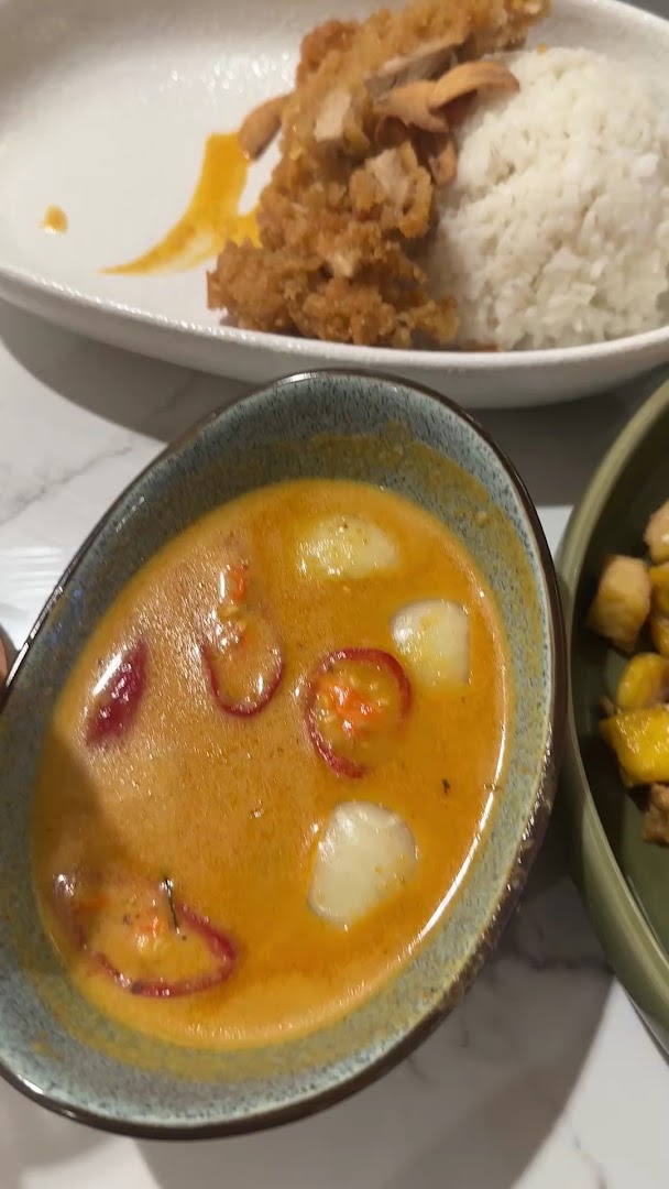 Thai Street: appetizing photo of restaurant food