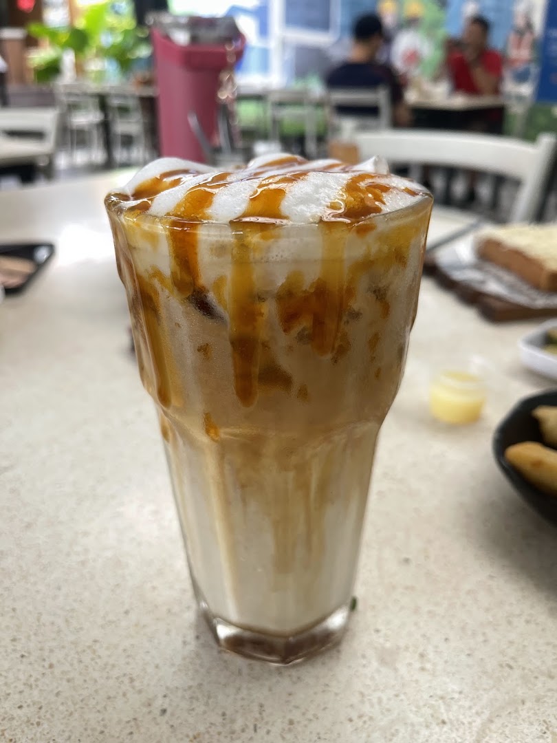 Coffee J: appetizing photo of coffee drink