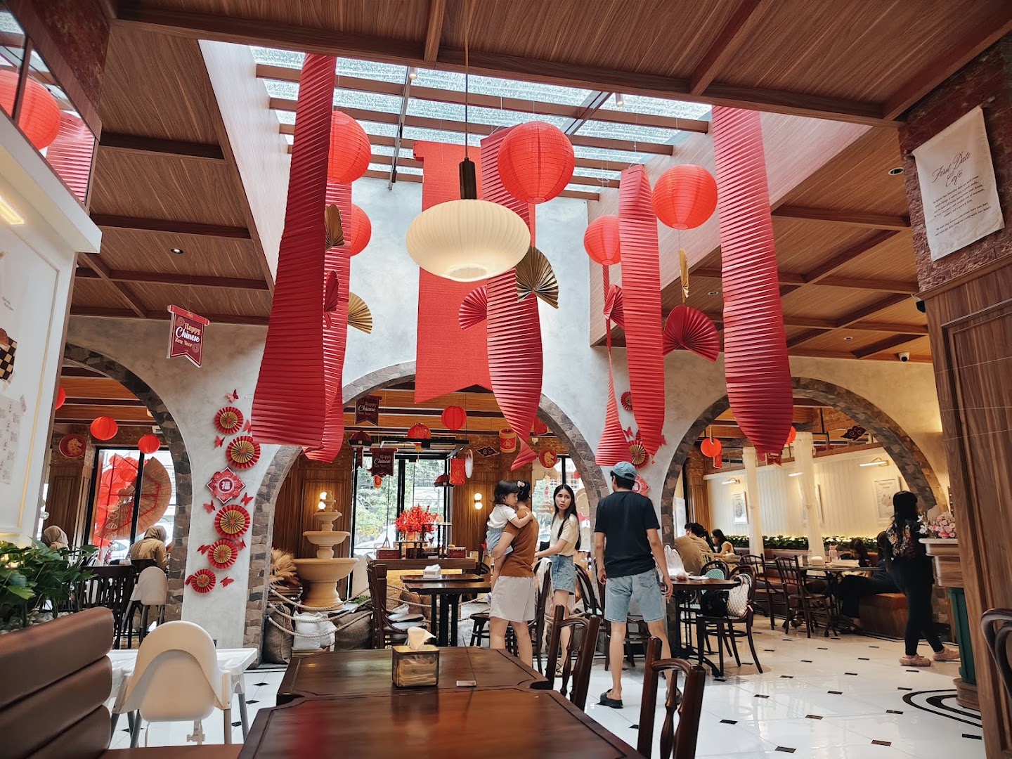 First Date by Kay's: inviting atmosphere and professional quality