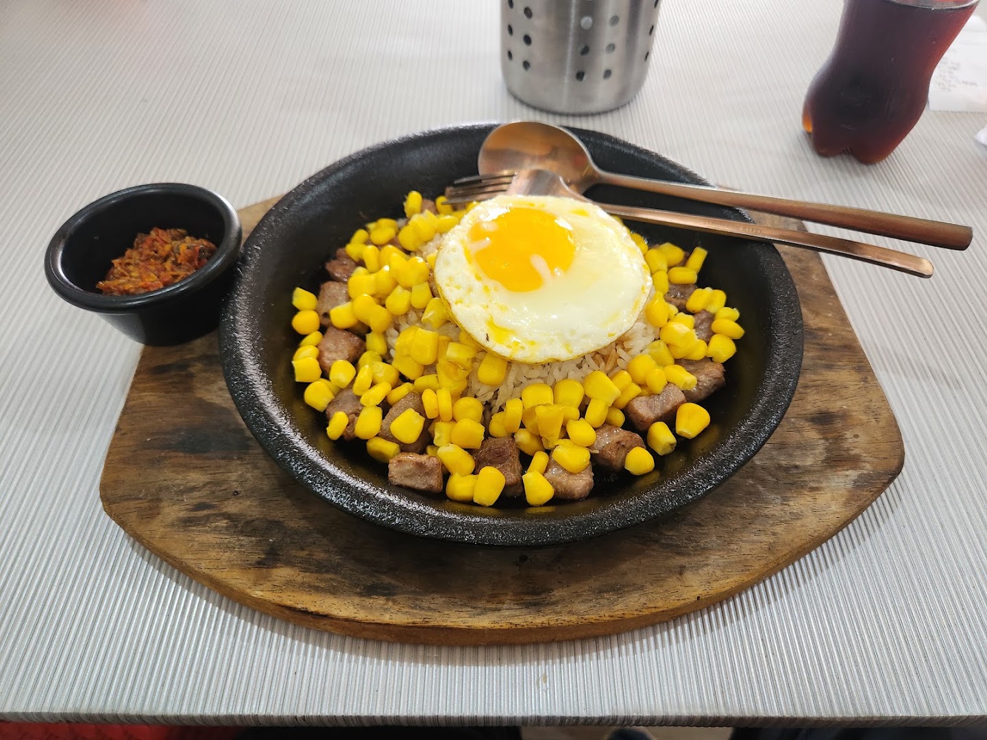 The Carpenters Steak & Pepper Rice Erlangga: appetizing photo of restaurant food