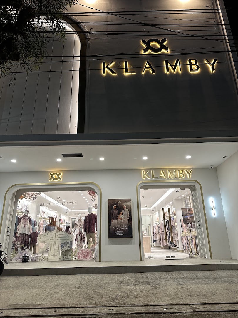 Wearing Klamby Semarang: professional storefront photo at night