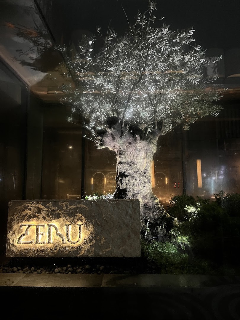ZERU Sky Terrace: atmospheric and professional venue signage
