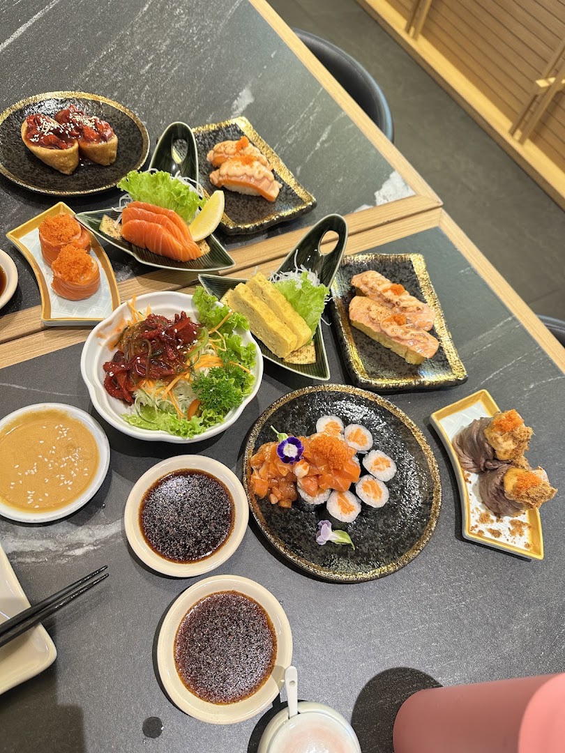 Izanagi Sushi: appetizing high-quality food photography