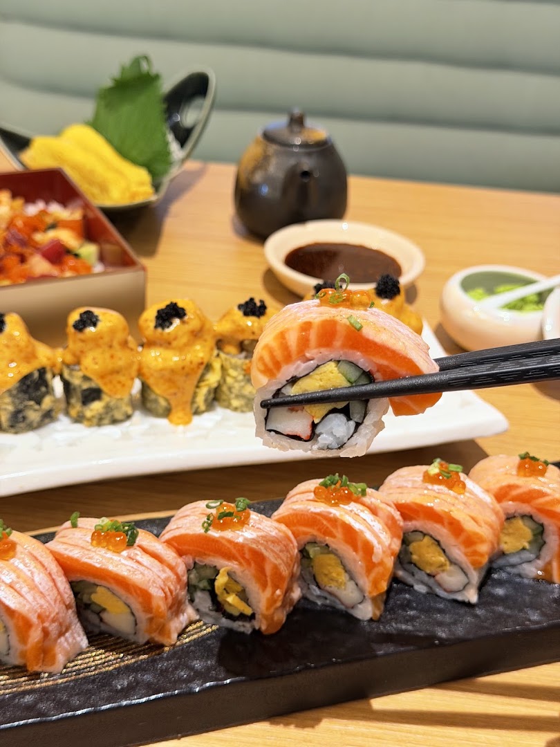 Izanagi Sushi: appetizing, high-quality food photography