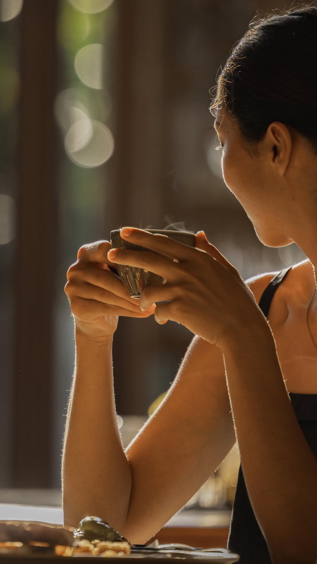 Alaya Suites Ubud: evocative and professional lifestyle shot