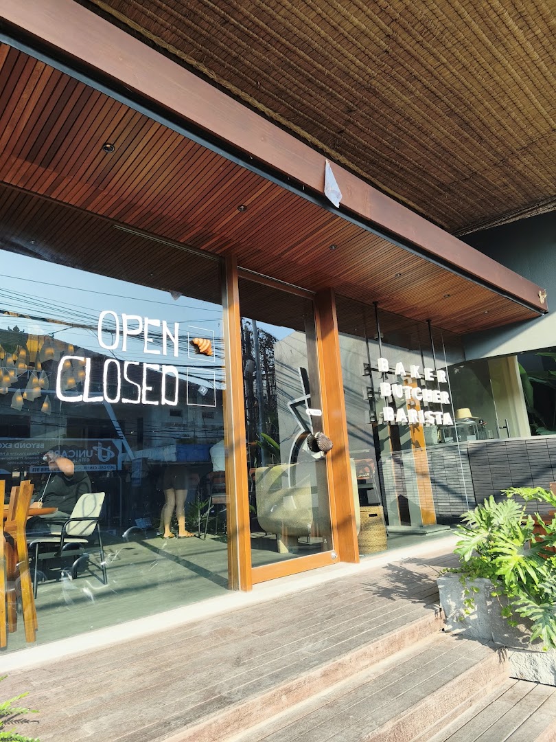 Baker Butcher Barista (B3) Ubud: clear exterior shot of venue