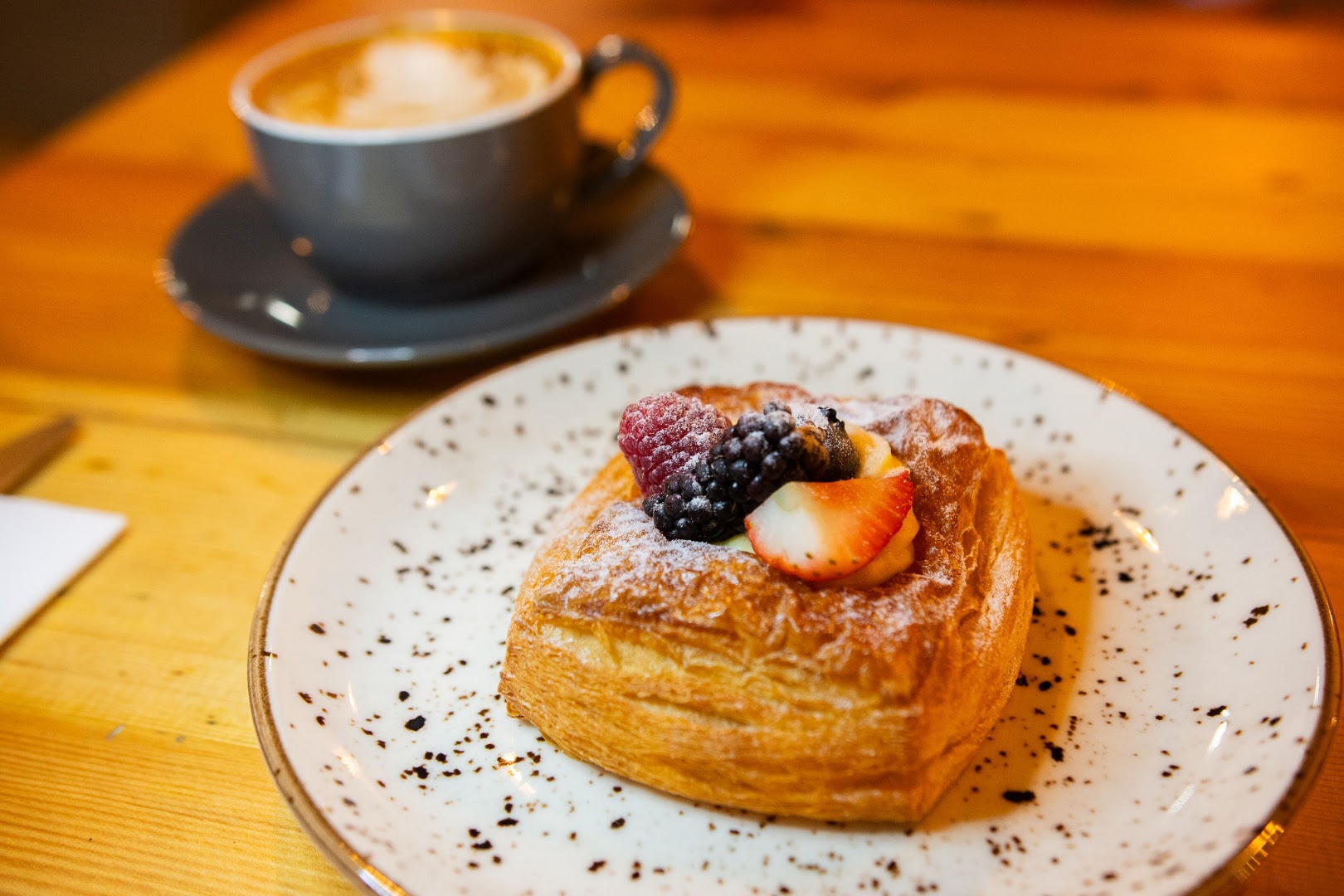 Bakestone: appetizing, high-quality food photography