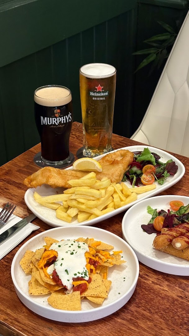 Savora: appetizing food and drink presentation