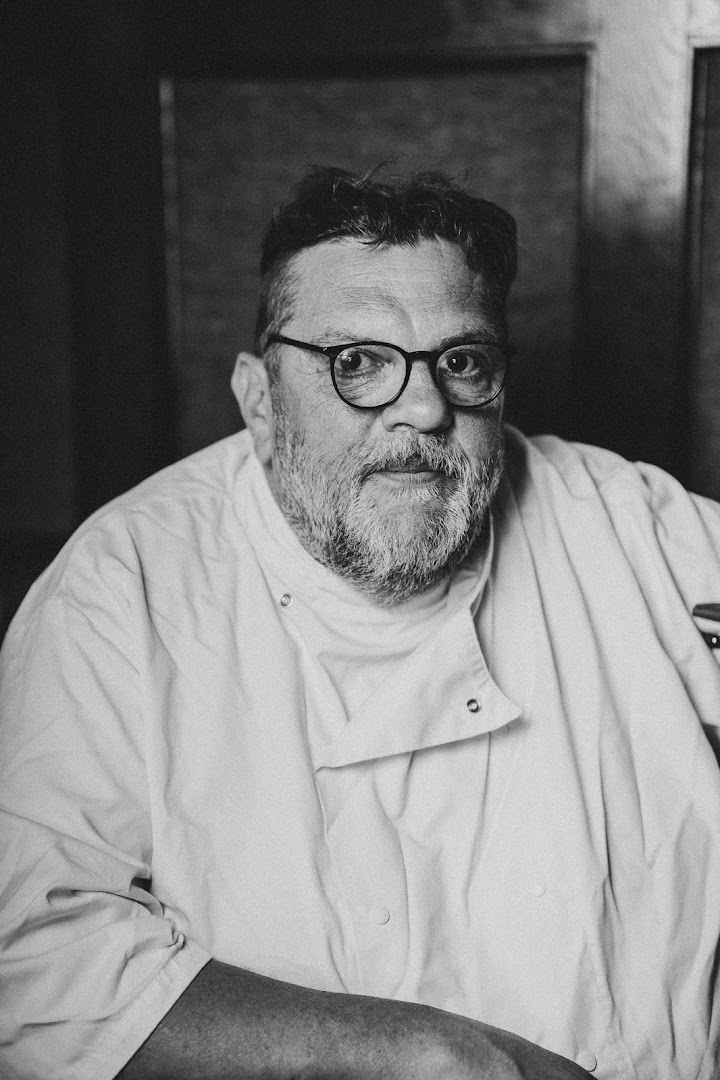 The Salty Dog: professional portrait of restaurant staff