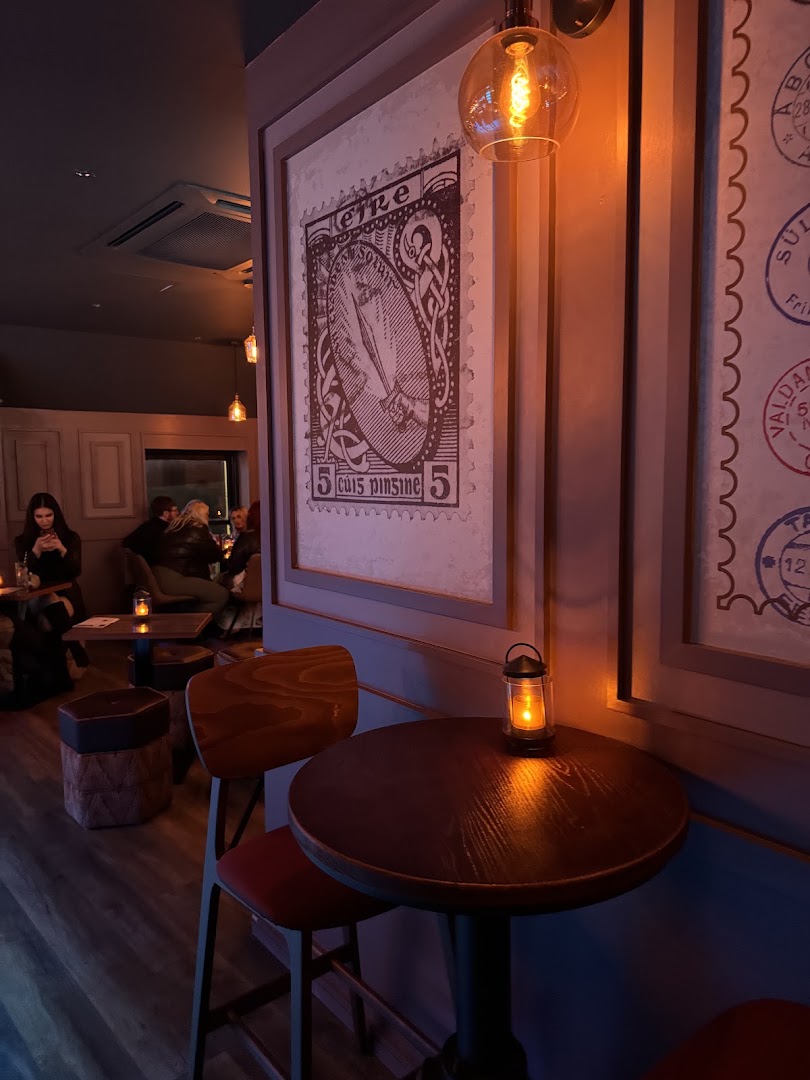 The Stamp Room: atmospheric interior shot of bar