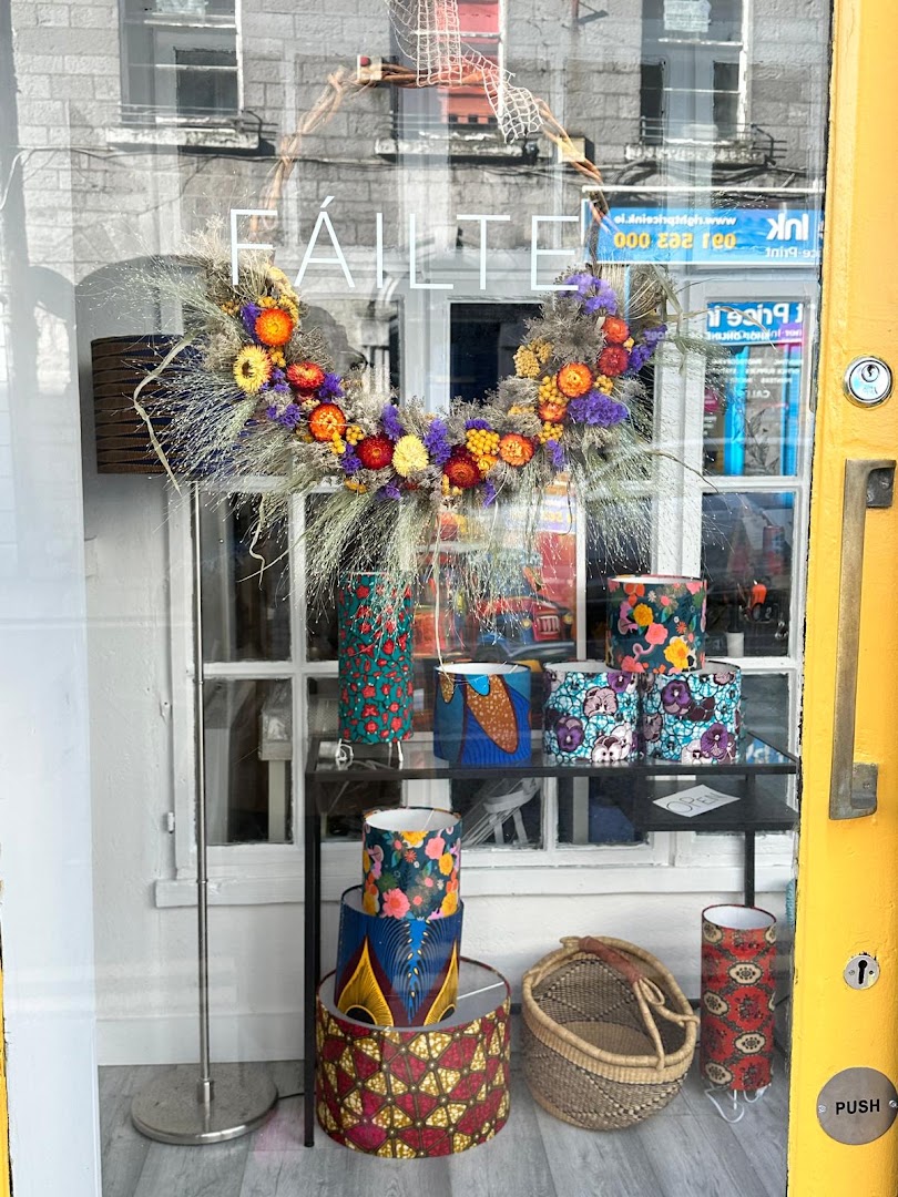 Emerald & Wax: attractive shop window display