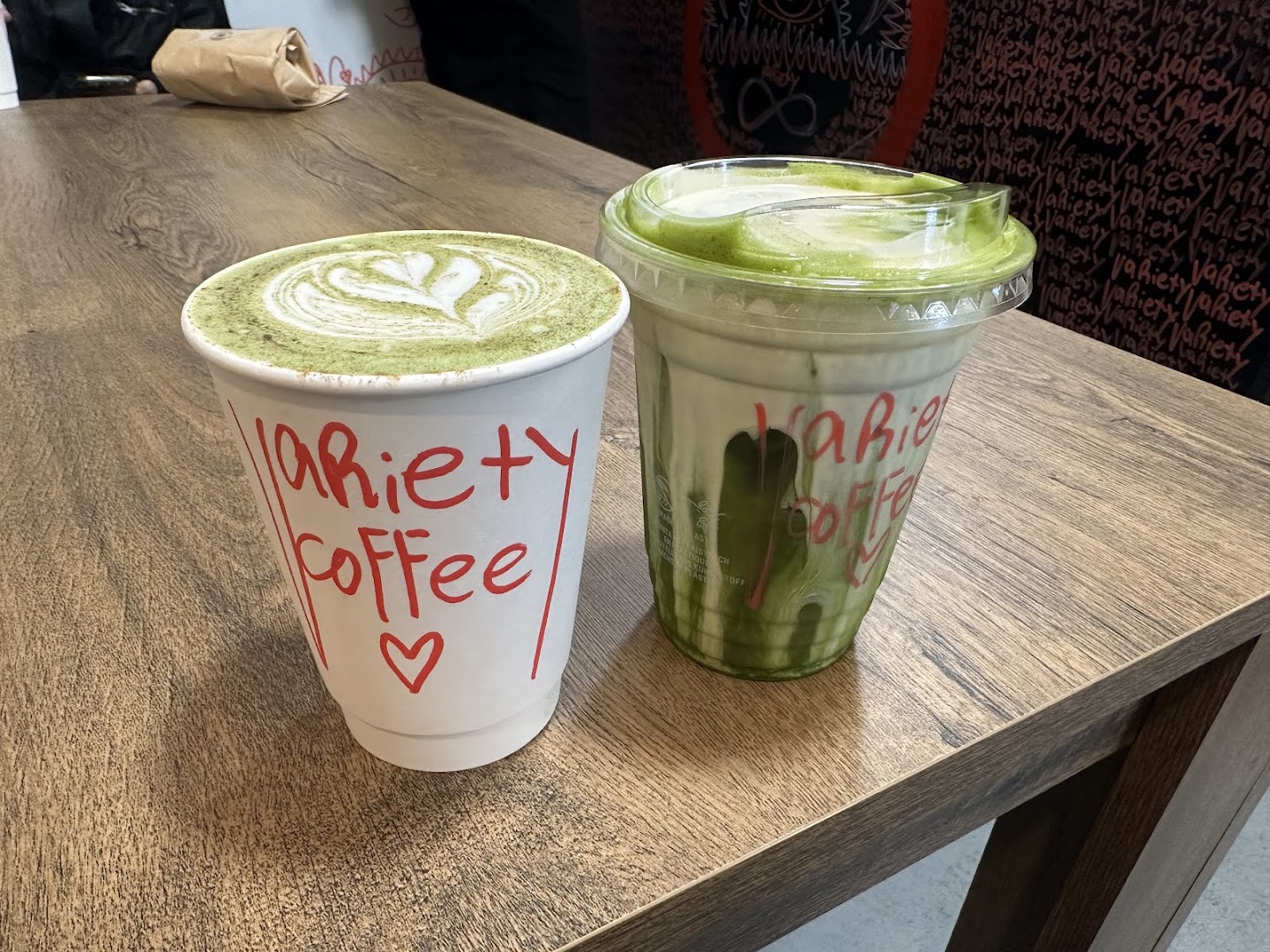Variety Coffee: clear photo of branded drinks