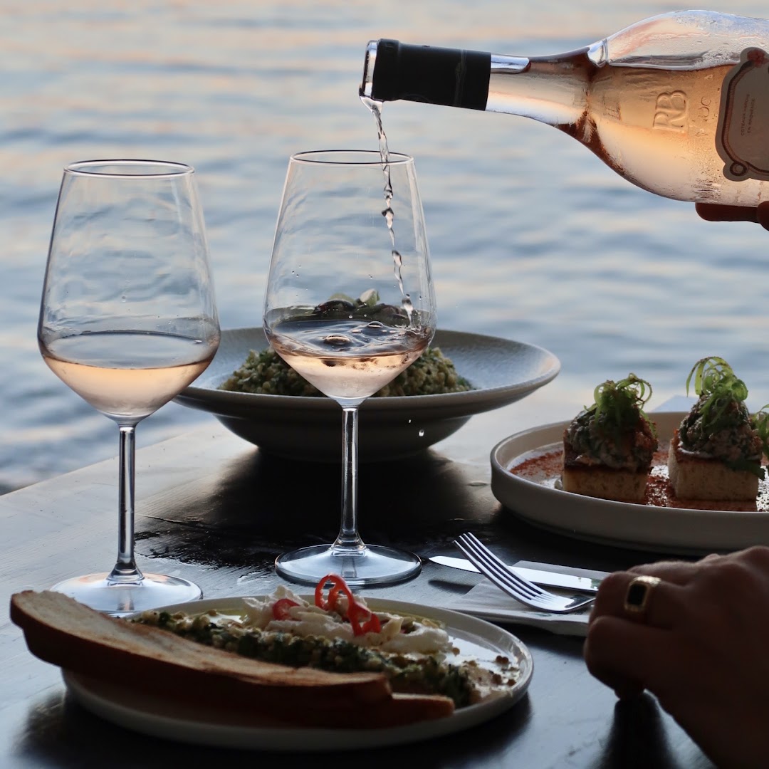 Indigo Beach: appealing food and drink photography