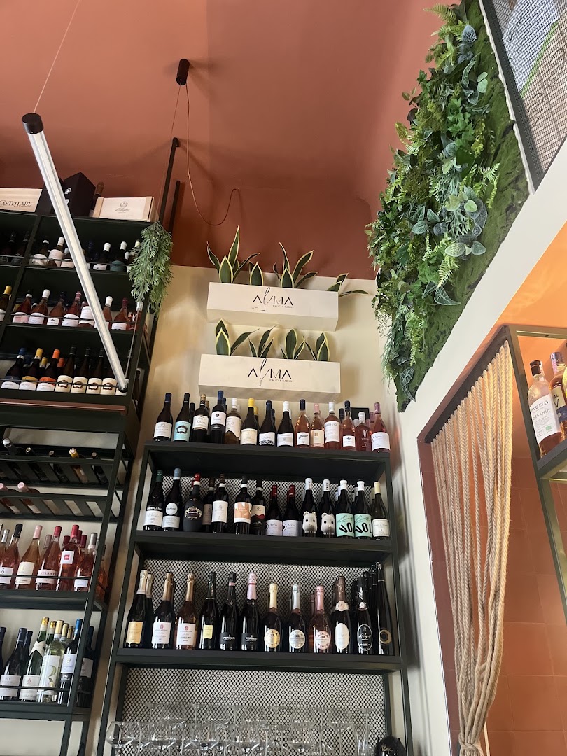 Alma Calici e Radici: attractive interior wine display photo