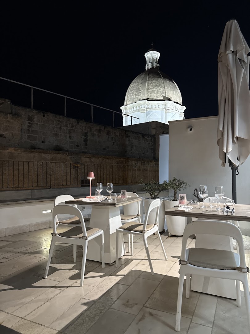Badù Bistrot: beautiful terrace with scenic view
