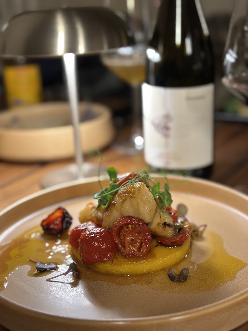 Base Records Bistrot: appetizing, high-quality food photography