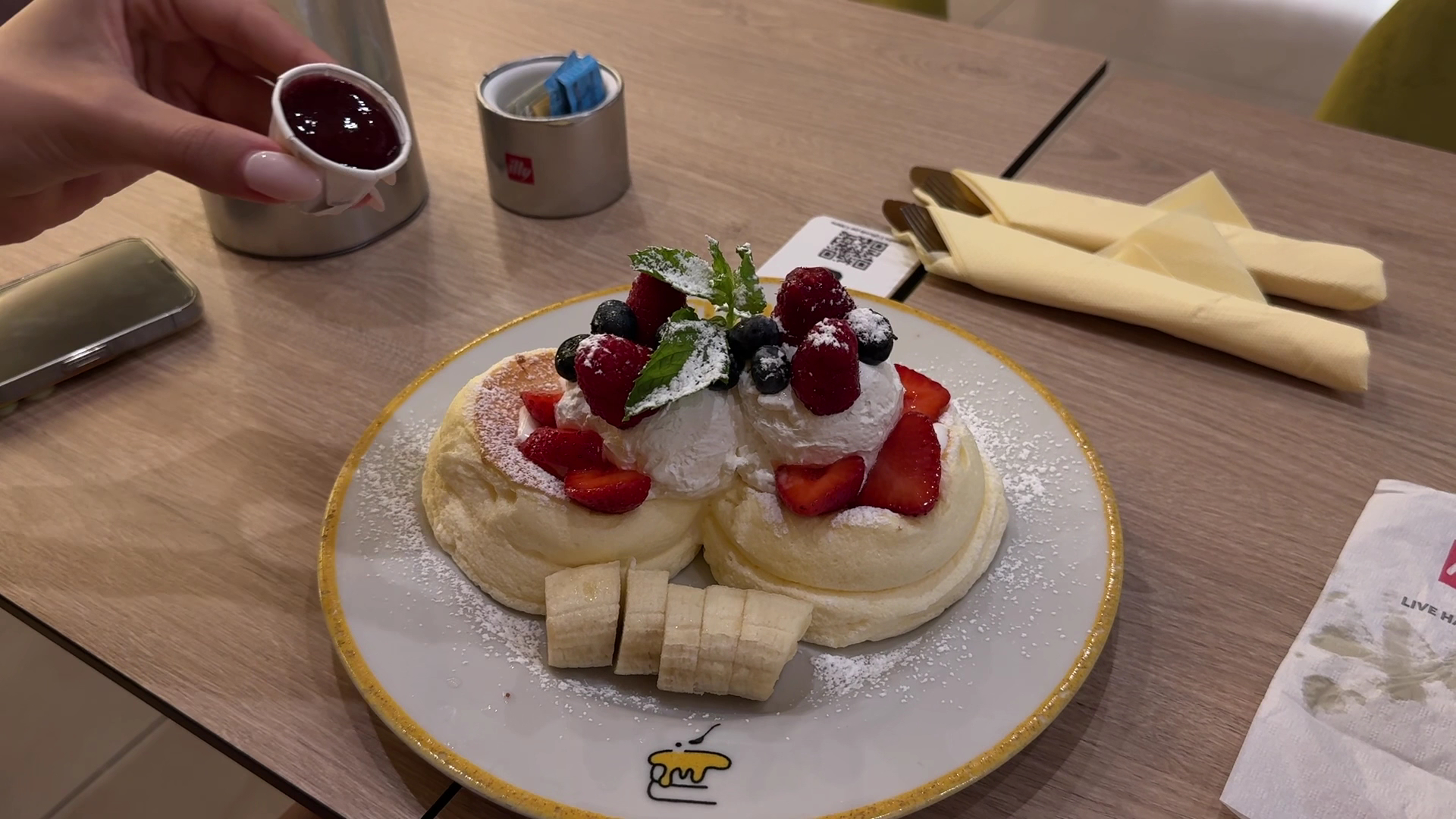 Fuwa: appetizing photo of brunch dish