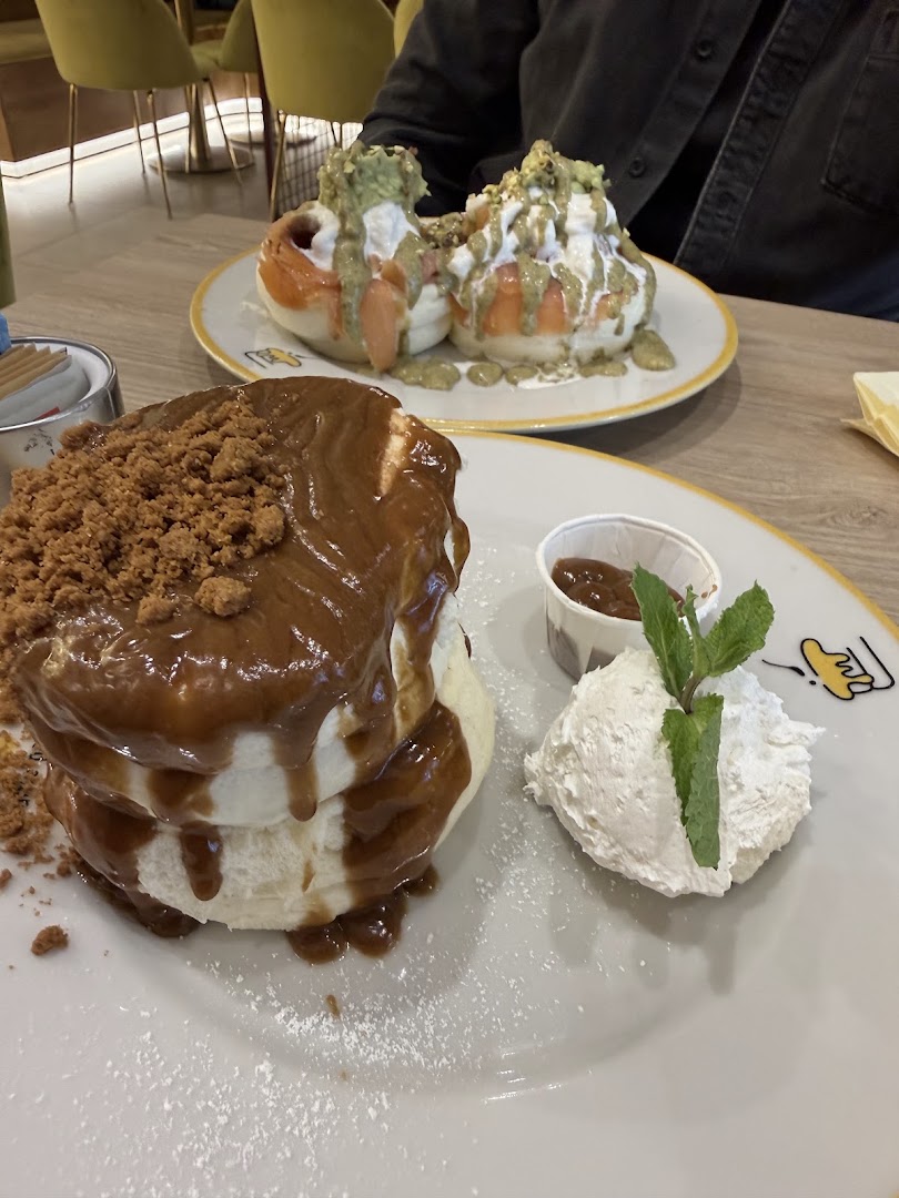 Fuwa: appetizing photo of brunch dishes