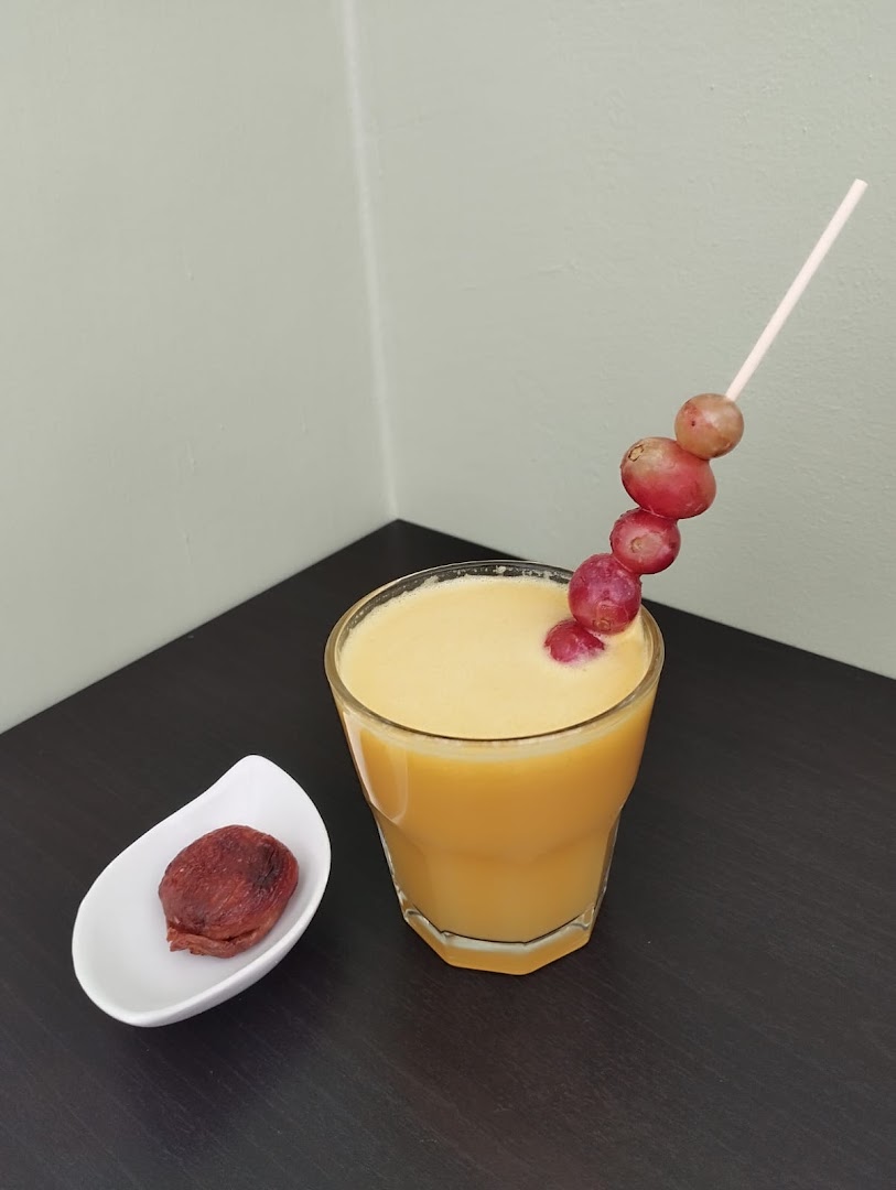 La Schiscetta: appetizing food and drink photo