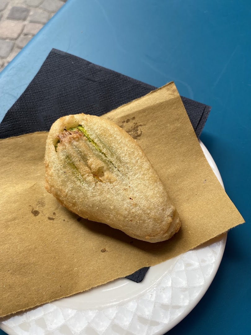 STEA - bacaro di strada: appetizing photo of bar food