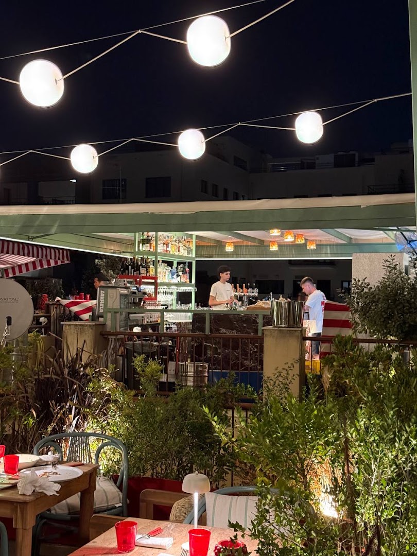 Democratico Rooftop: inviting atmosphere of the rooftop