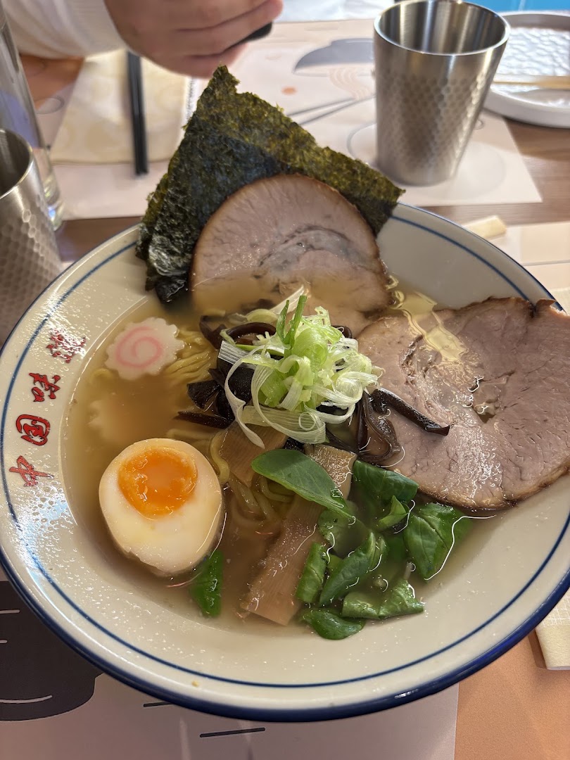 Kasumi: appetizing, high-quality food photography