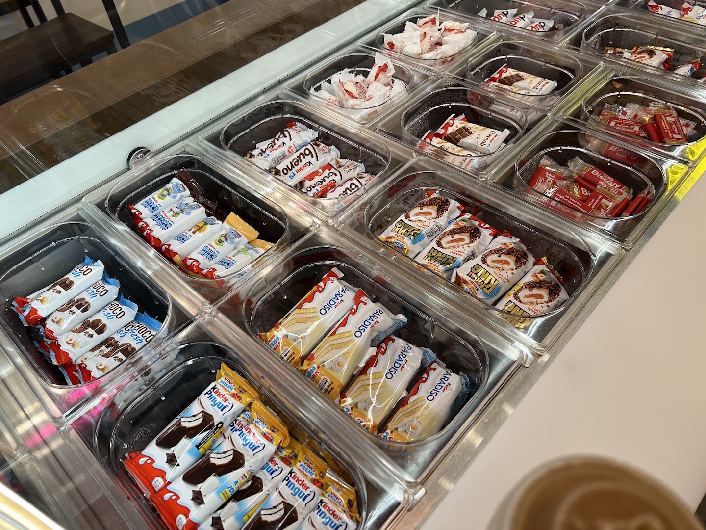 Unicornetto: clear display of food products