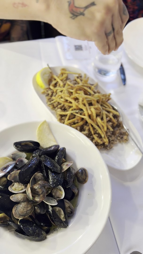 Santina Capri: appetizing photo of restaurant dishes