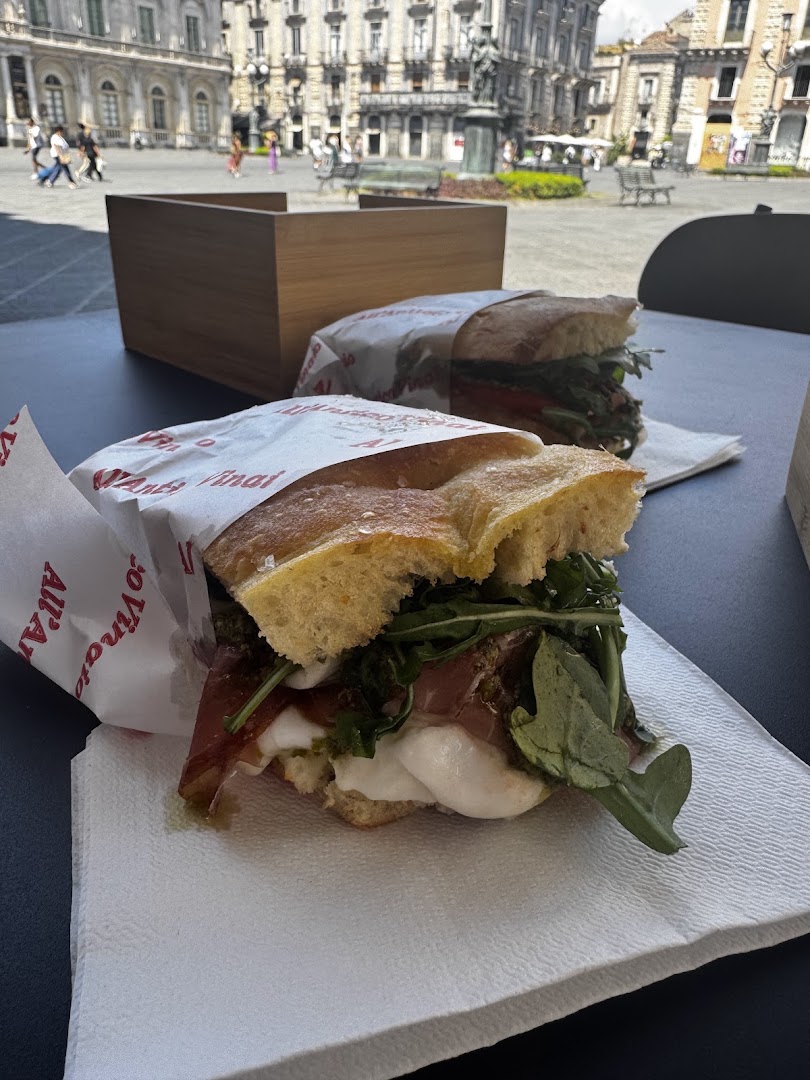 All'Antico Vinaio: appetizing food photo at venue