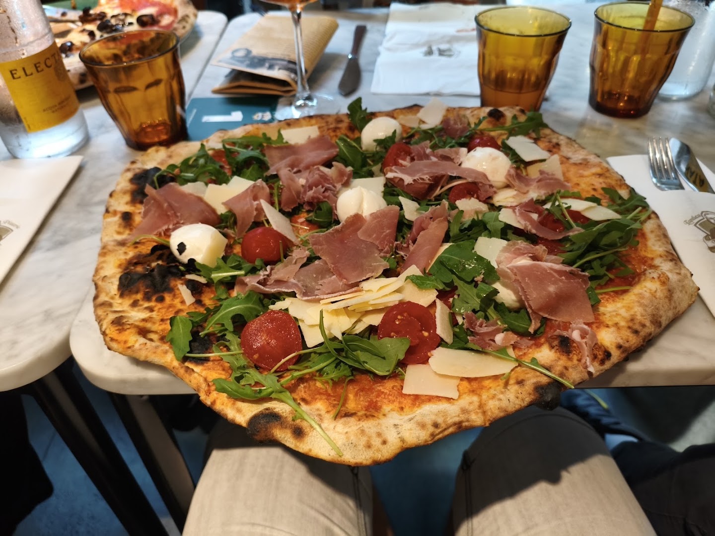 L'Antica Pizzeria Da Michele: appetizing photo of restaurant food