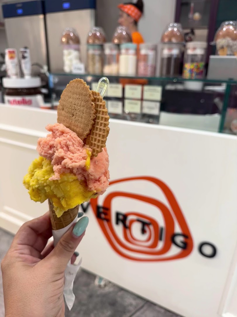 Gelateria Vertigo: appetizing product photo with branding
