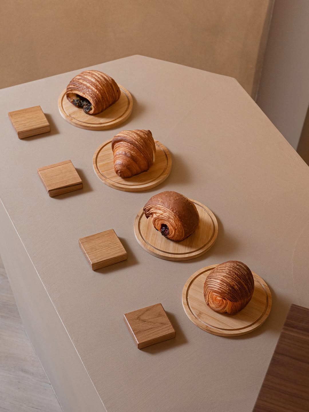 Wolfox Coffee Roasters: professional, aesthetic food photography