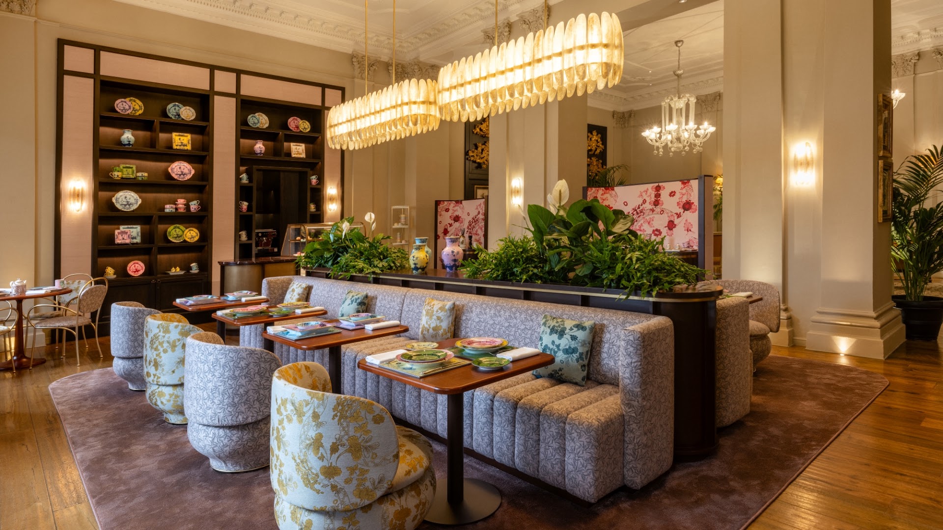 Café Ginori at The St. Regis Florence: professional interior shot of venue