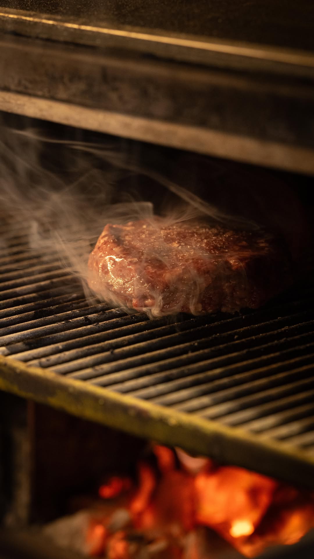 Garage: appetizing photo of food cooking