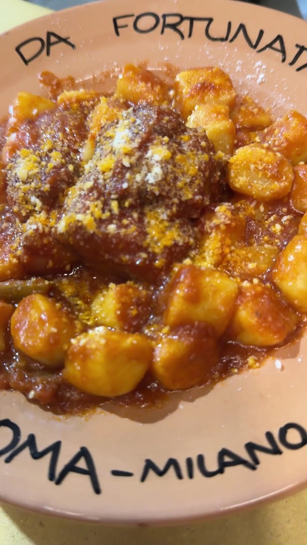 Osteria da Fortunata: appetizing photo of signature dish