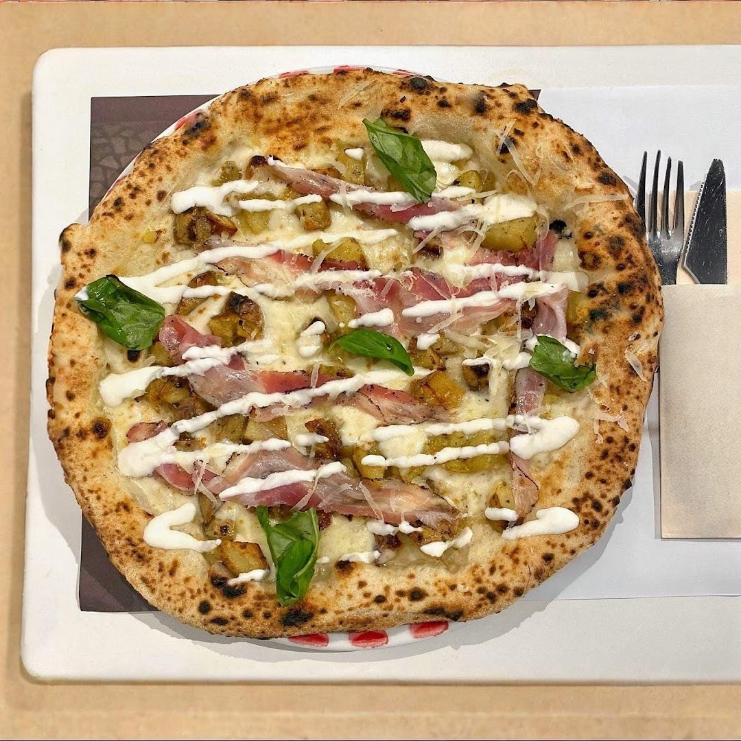 Al Solito Porzio: high quality appetizing food photo