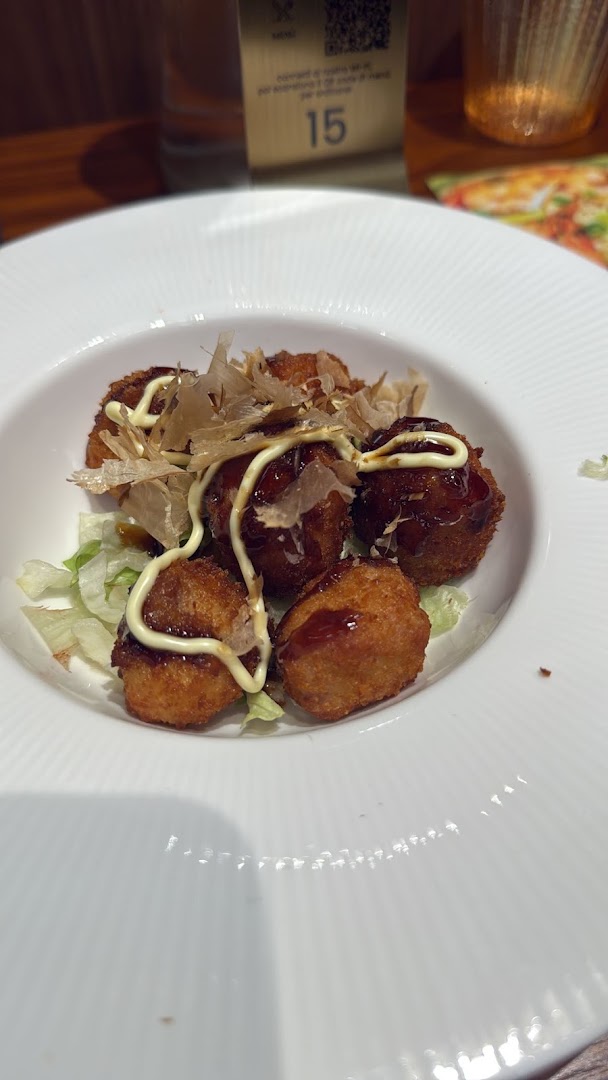 Toro Ramen Lucca: appetizing photo of restaurant food