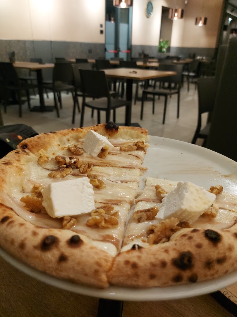 La Panca 2.0: appetizing food photo in restaurant