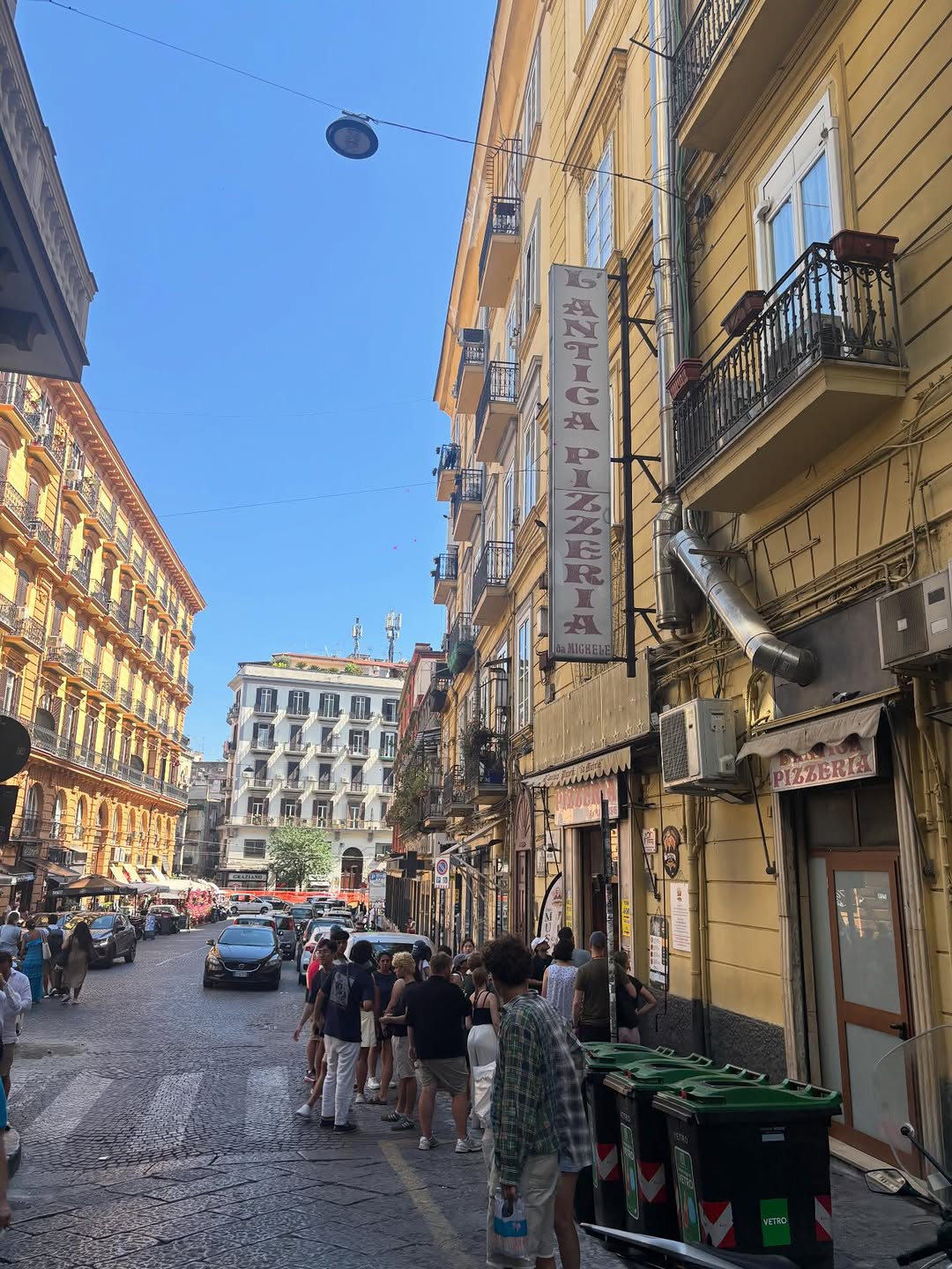 Antica Pizzeria Da Michele - Forcella: clear exterior shot showing venue