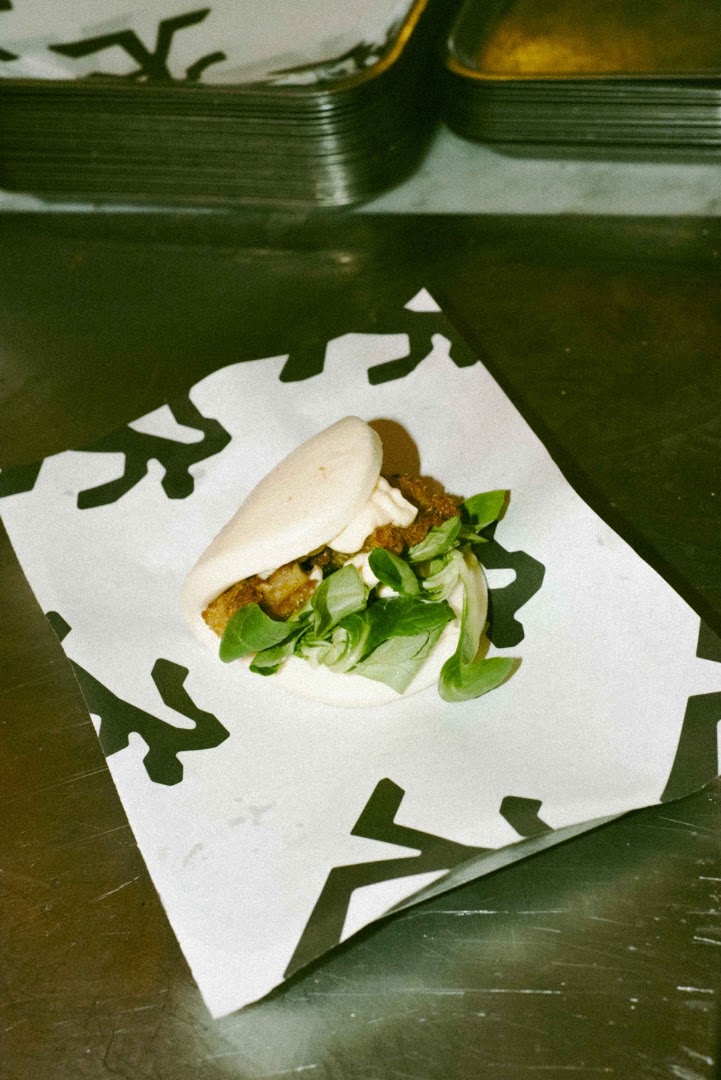 Lento Hi-Fi: appetizing food photo