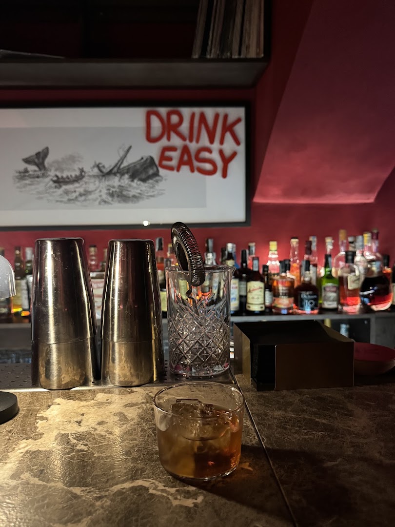 Moby D: atmospheric shot of bar interior
