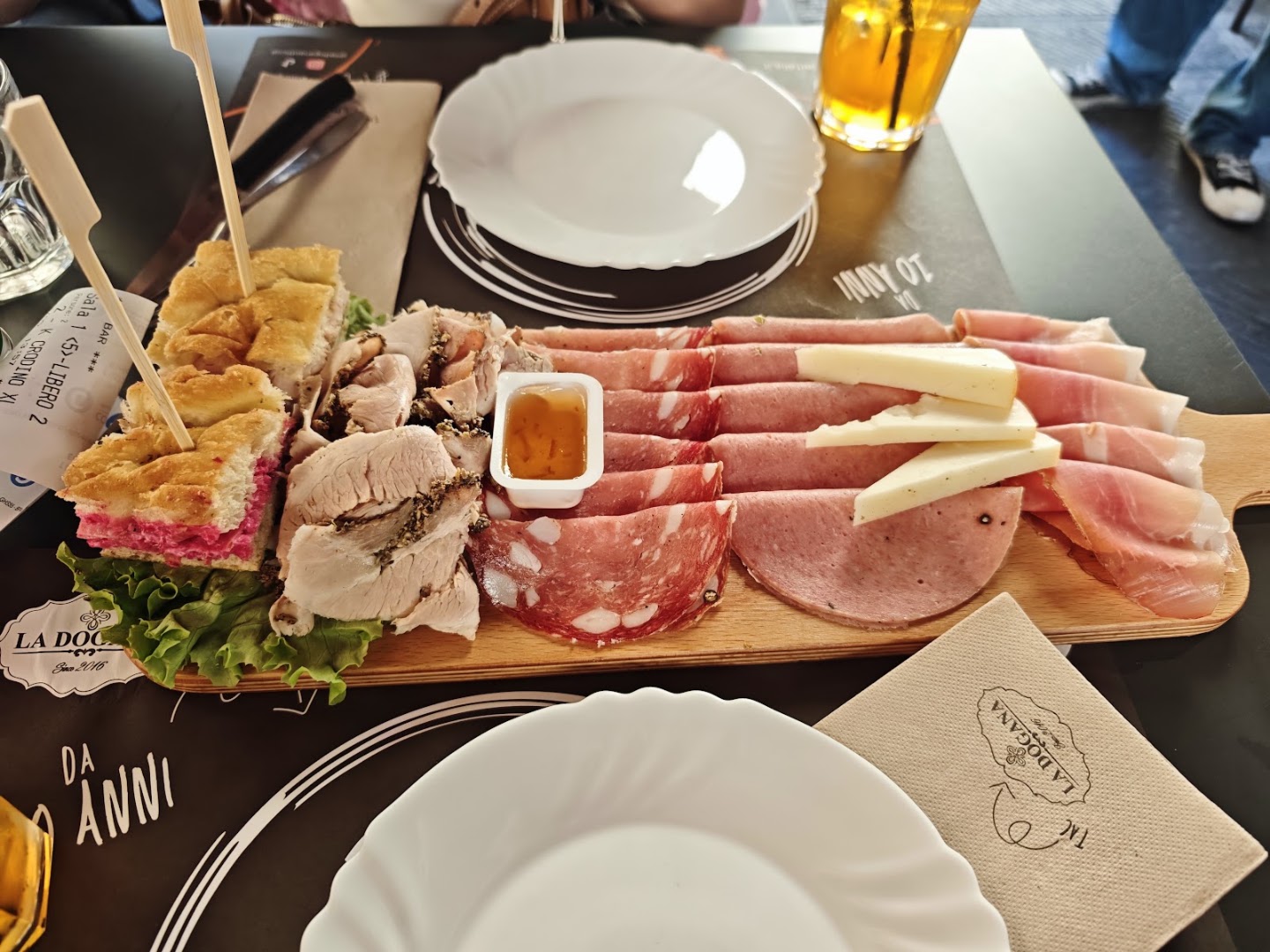 La Dogana: appetizing food presentation