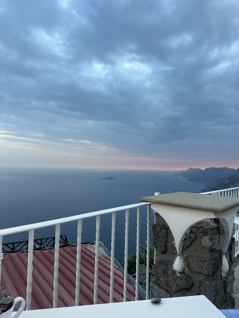 Il Rifugio dei Mele: beautiful scenic restaurant terrace view